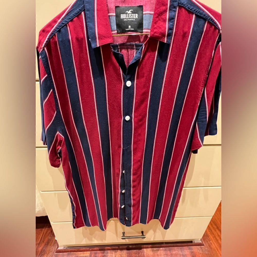 Hollister mens shirt 